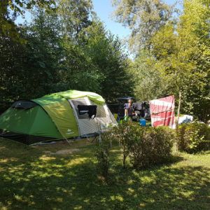 Place de camping ombragée