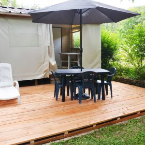 Terrasse du Tit'home du camping