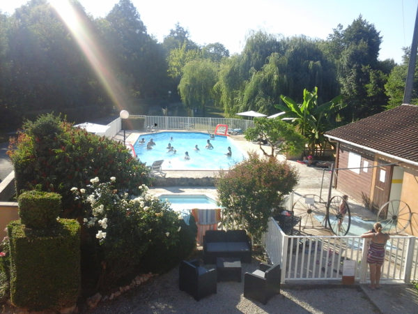 Plan en hauteur de la piscine du camping