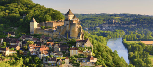 Vue aérienne de la ville de Sarlat dans le Périgord Noir