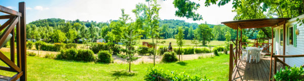 Un camping au cœur de la nature du Périgord et comfortable