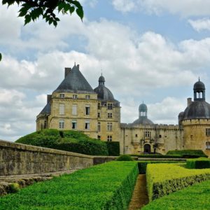 chateau de hautefort