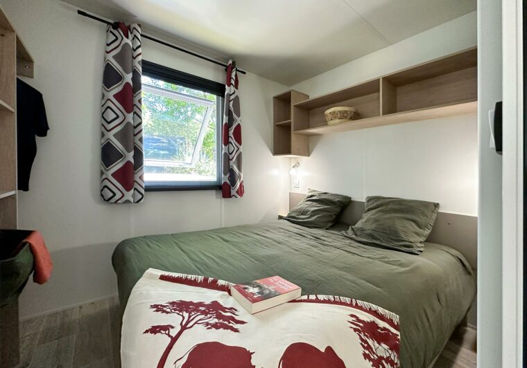 Mobilhome-Premium-6pers-chambre-adultes