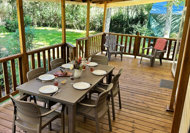 Mobilhome-Premium-6pers-terrasse