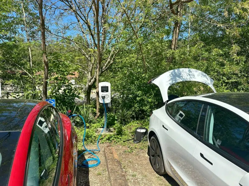 borne-recharge-voiture-electrique