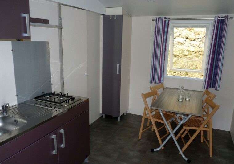 domino-camping-dordogne-mobil-home-5-personnes-sejour