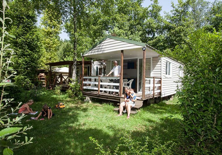 louisiane-mediterranee-camping-sarlat-location-famille