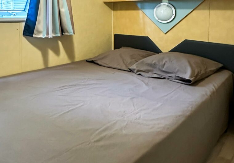 mobilhome-3-personnes-chambre