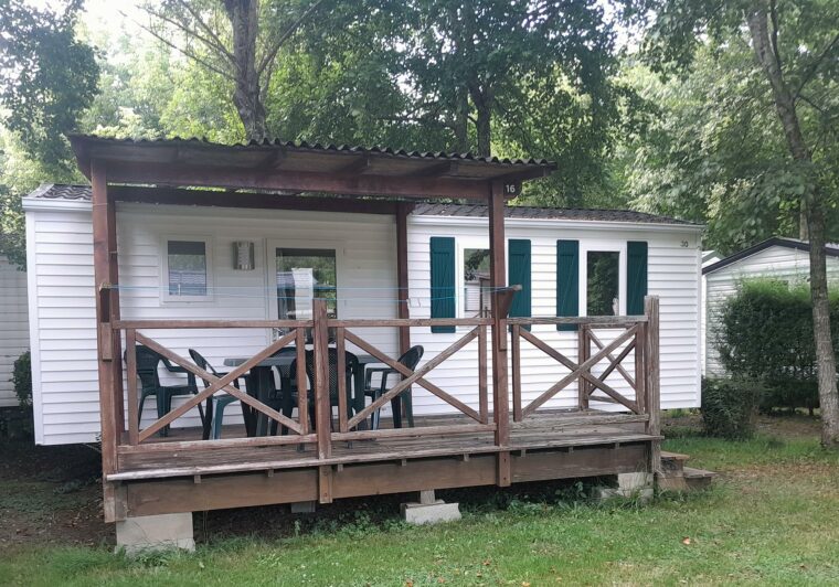 mobilhome-4pers-clim-exterieur