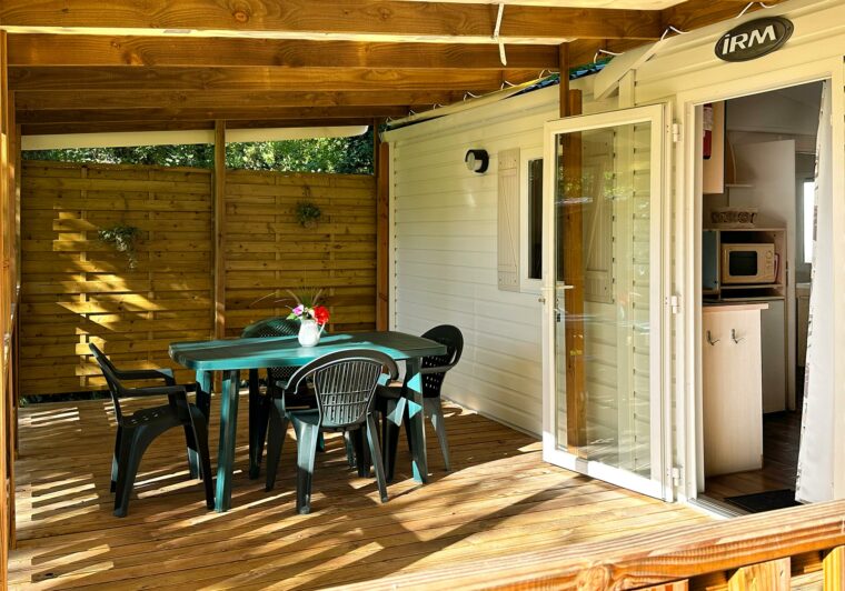 mobilhome-super-venus-terrasse-couverte
