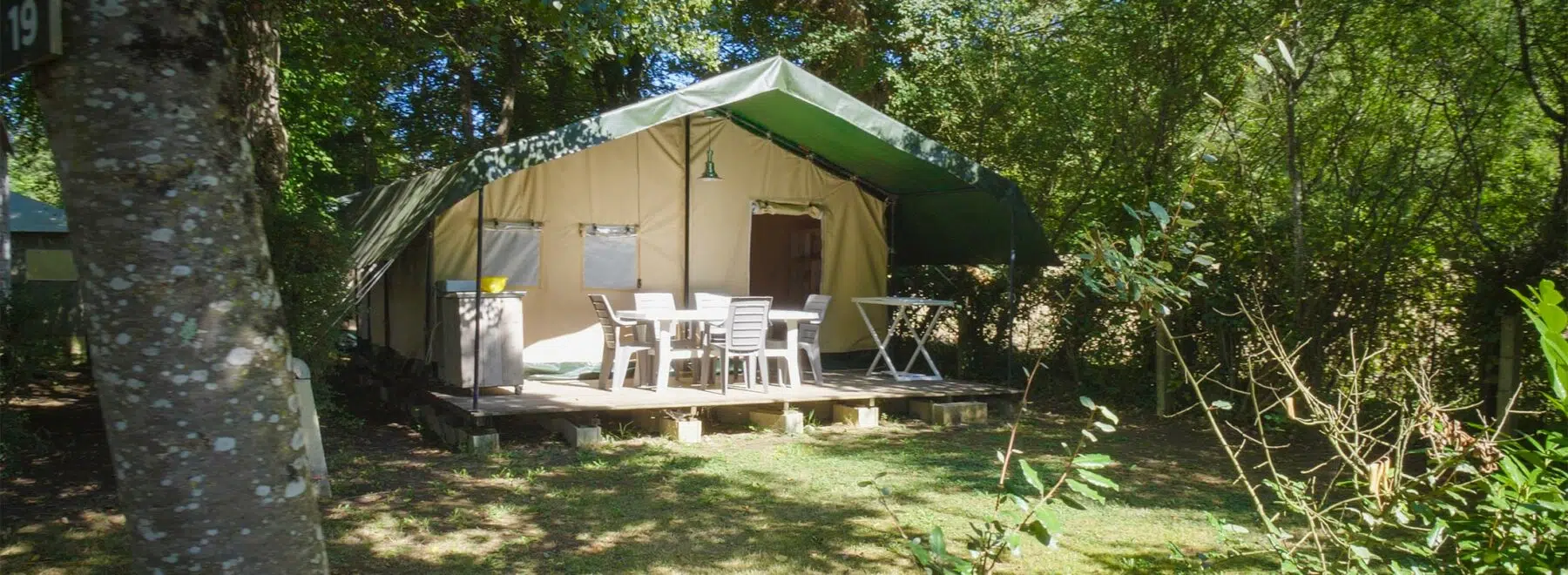 Location de tente lodge en Périgord Noir